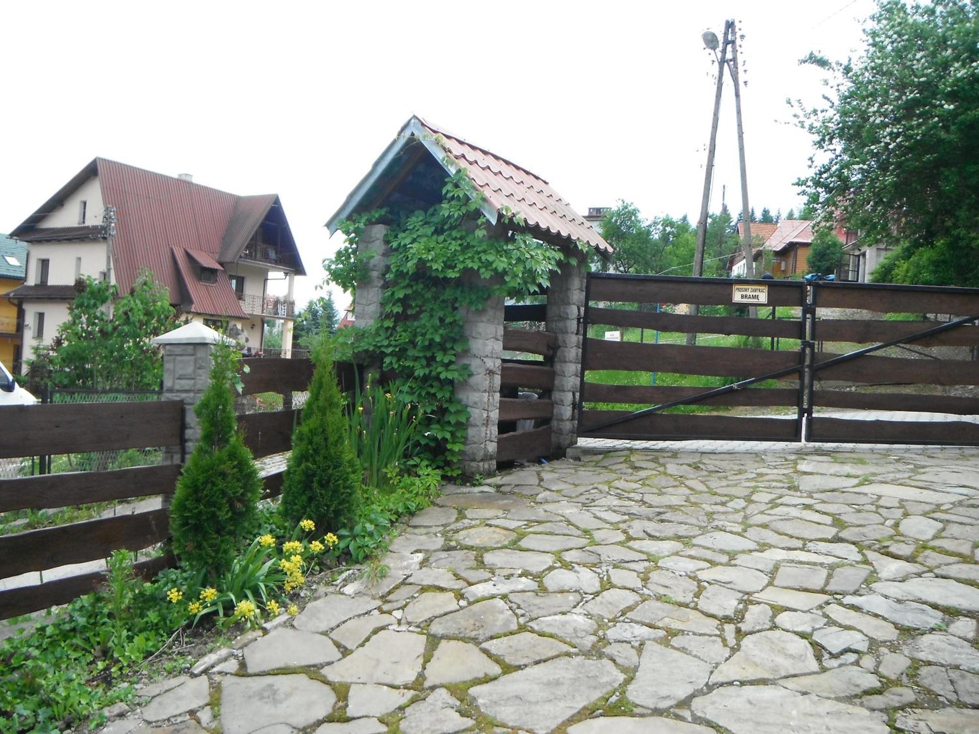 Dom Goscinny Dudek กรินีซา ดรอยจ์ ภายนอก รูปภาพ